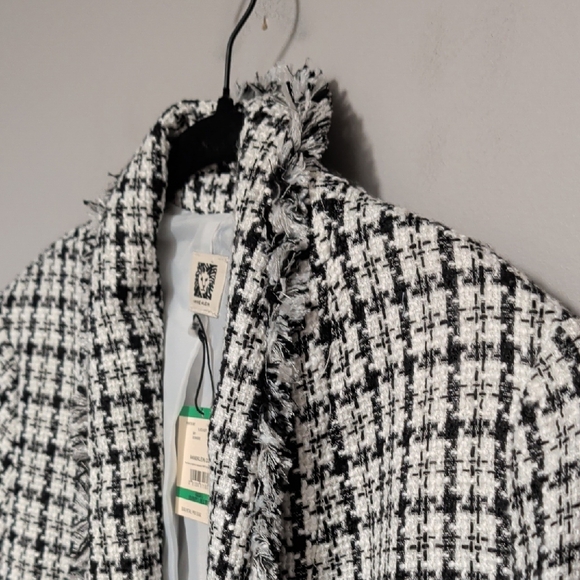 Anne Klein Elegant Black and White Tweed Blazer - Picture 3 of 7
